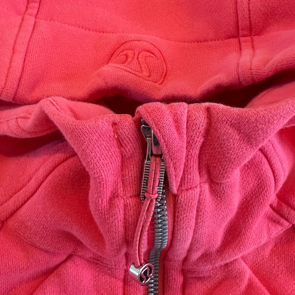 Lululemon CROPPED Scuba Full-Zip Hoodie - Picture 4 of 15